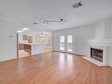 Giant bedroom and private bathroom