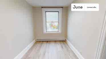 4 BR in Boston