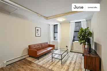 3 BR in New York City