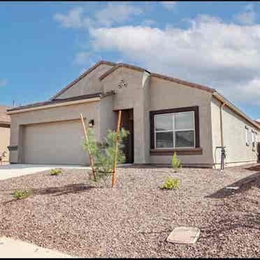 5 bedroom house in Marana