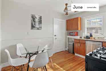 6 BR in Boston