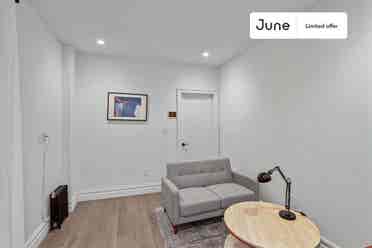 2 BR in New York City