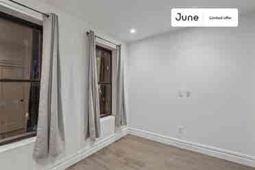 2 BR in New York City