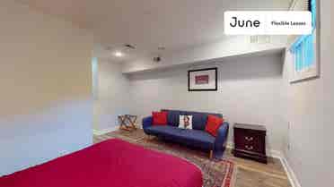 2 BR in Washington DC