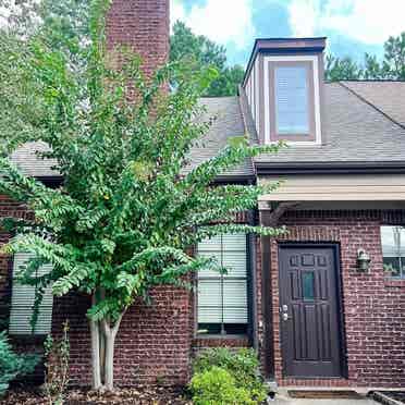 Luxury townhome in Hoover area