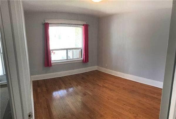 Room for Rent in Leslieville