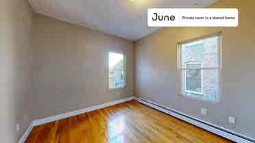 4 BR in Boston