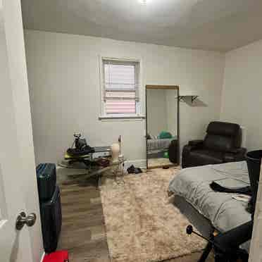 Bedroom For Rent in Jersey City