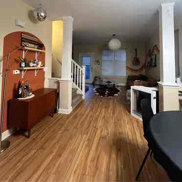 Downtown Raleigh Room Available