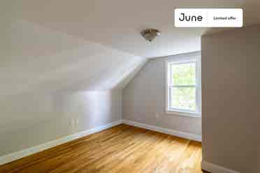 5 BR in Boston