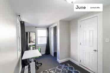 5 BR in Boston