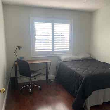 Room for Rent Hamilton Mountain