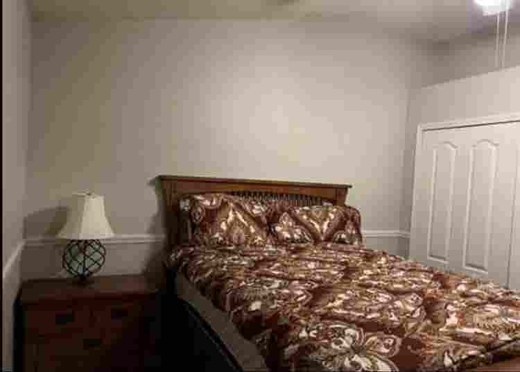 Fully Furnished Room For Rent