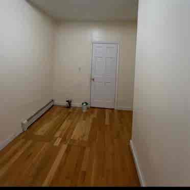 Room available in sunset park