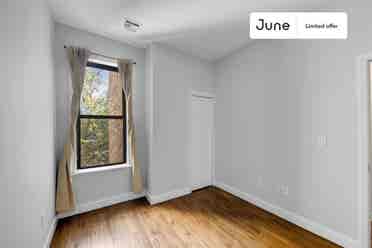 4 BR in New York City