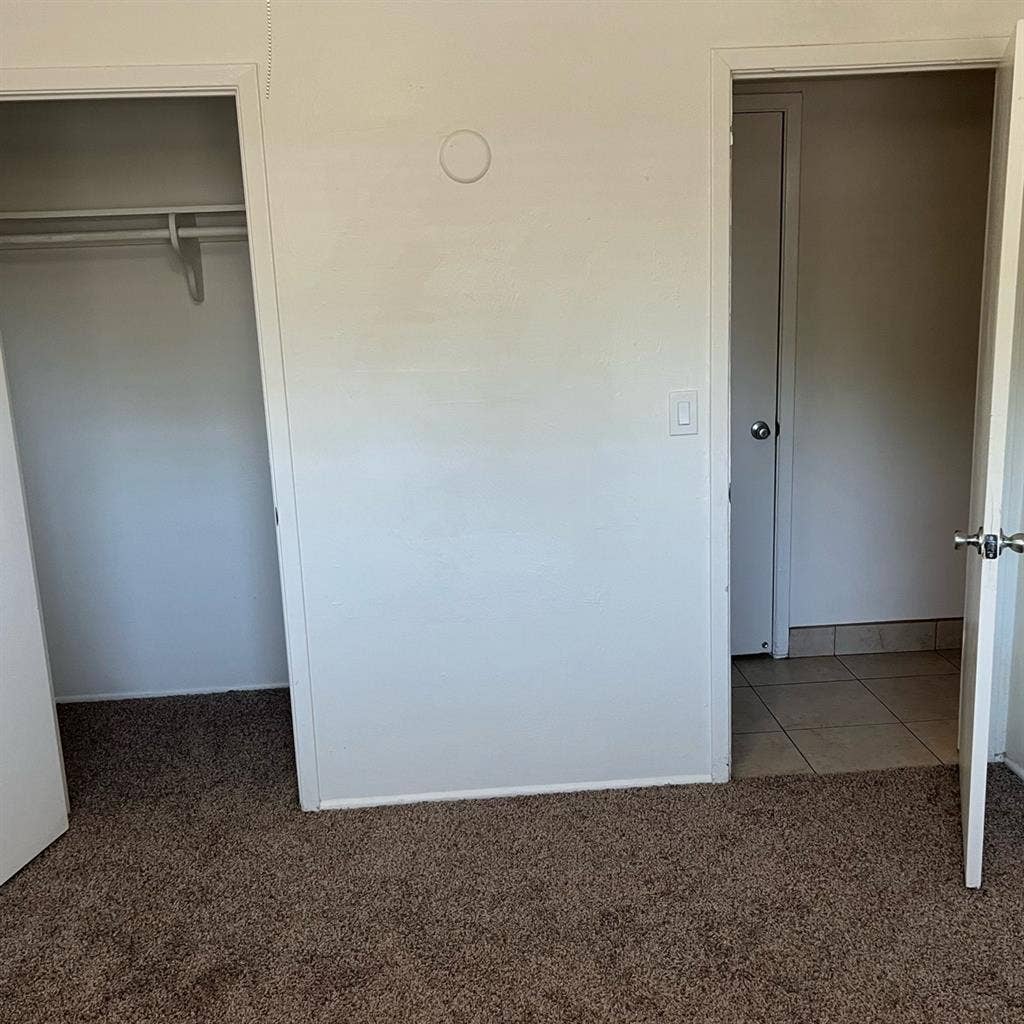 Room for rent with private bathroom