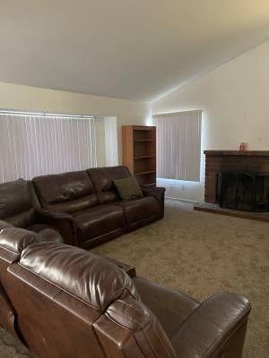 Private Room For Rent in Hunt Beach