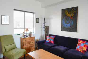 Cozy room in South Loop townhome!