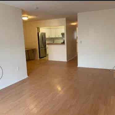 Room available in Woodside