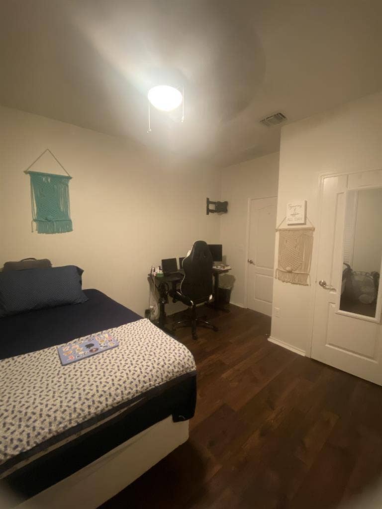 Private Guest wing in 2 bed house