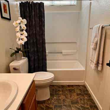 Beautiful private bedroom/bathroom