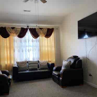 3 bedrooms unit available