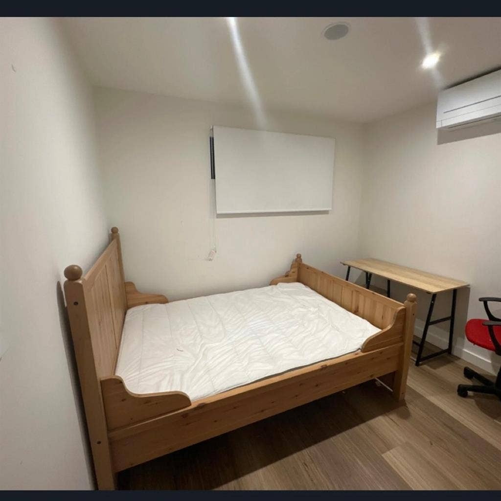 Room available for immediate movein