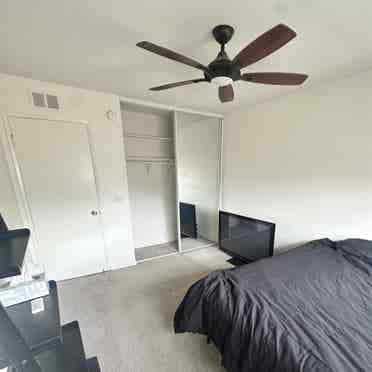 3 Bedroom Condo is Oceanside