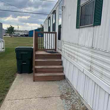 Room at Trailer at Brookville