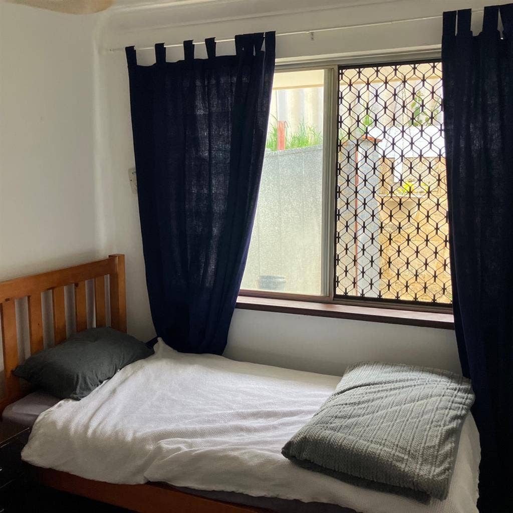 Room to rent in Maylands Perth