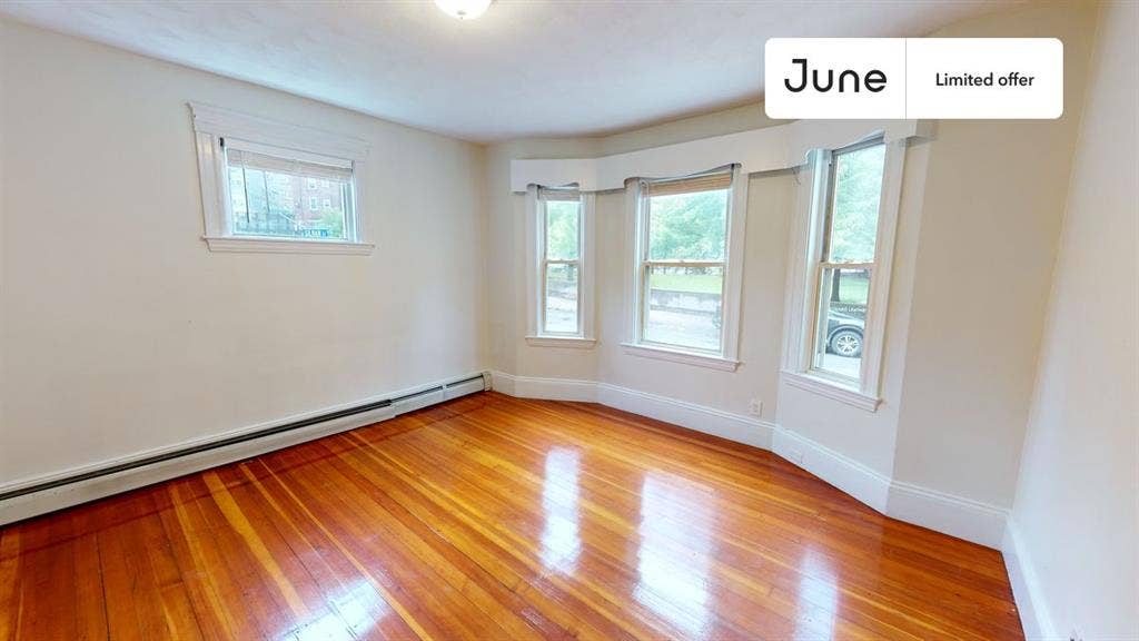 5 BR in Boston