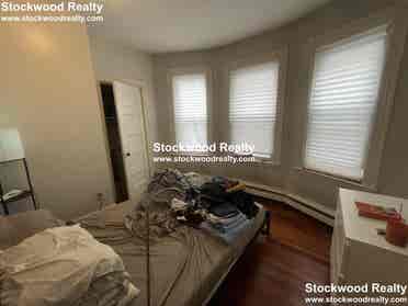 JP - room available on Haverford St