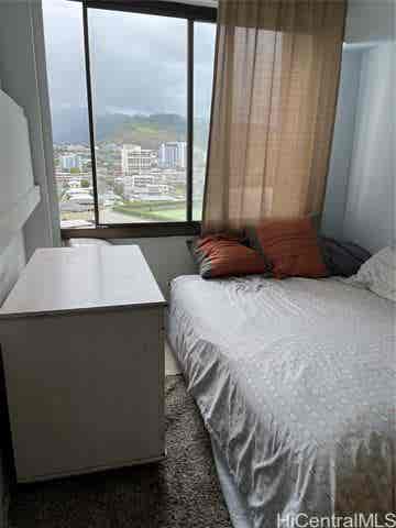 Condo in Honolulu, private room