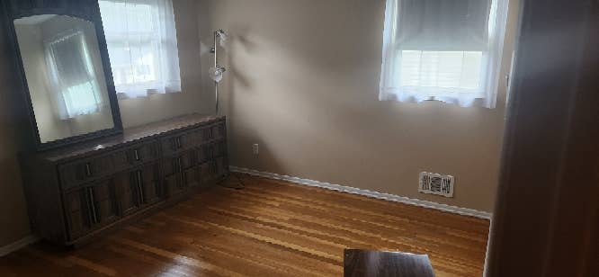 Room for rent in Milltown NJ