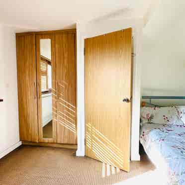 En-suite furnished double bedroom f