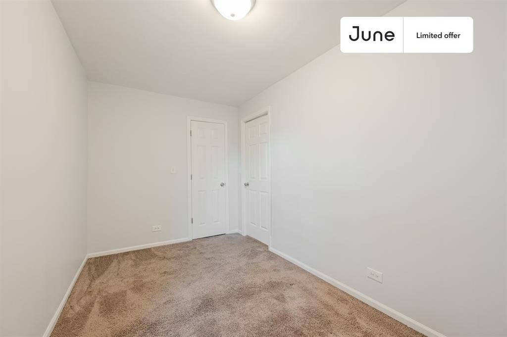 3 BR in Chicago