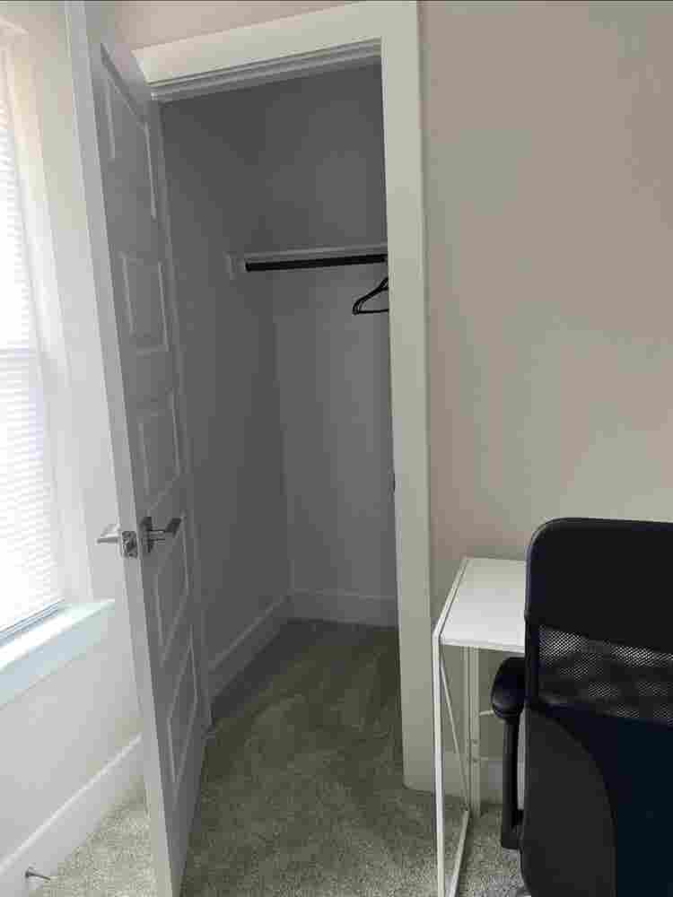 Cozyfurnished bedroom primelocation