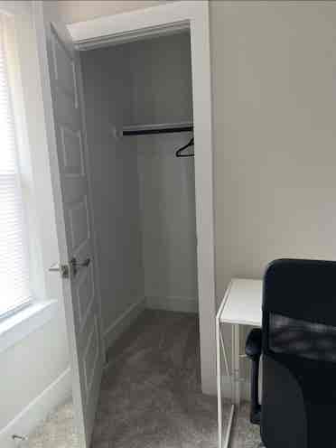 Cozyfurnished bedroom primelocation