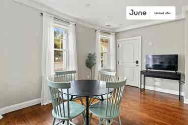 4 BR in Boston