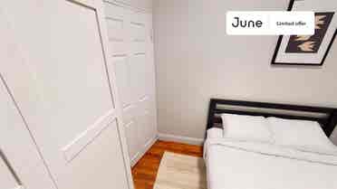 2 BR in New York City