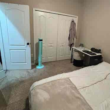 ROOM FOR RENT! CLEAN HOME! ORLANDO