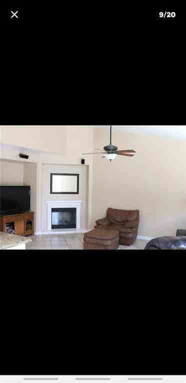 Extra LARGE Master bedroom!