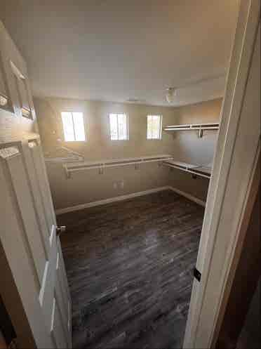Extra LARGE Master bedroom!