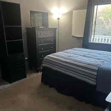 Fully furnished bedroom for rent