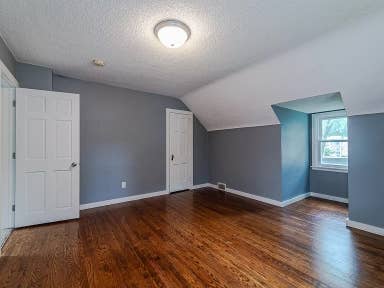 Room in St Paul/ Maplewood