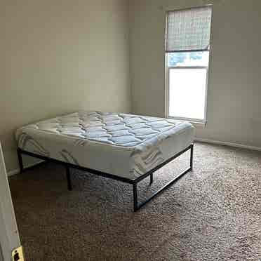 Sublease from October-July