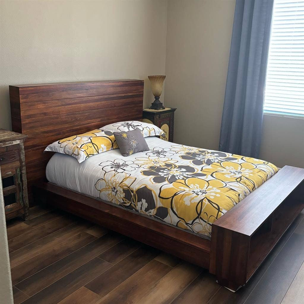 Room for rent in South Temecula!