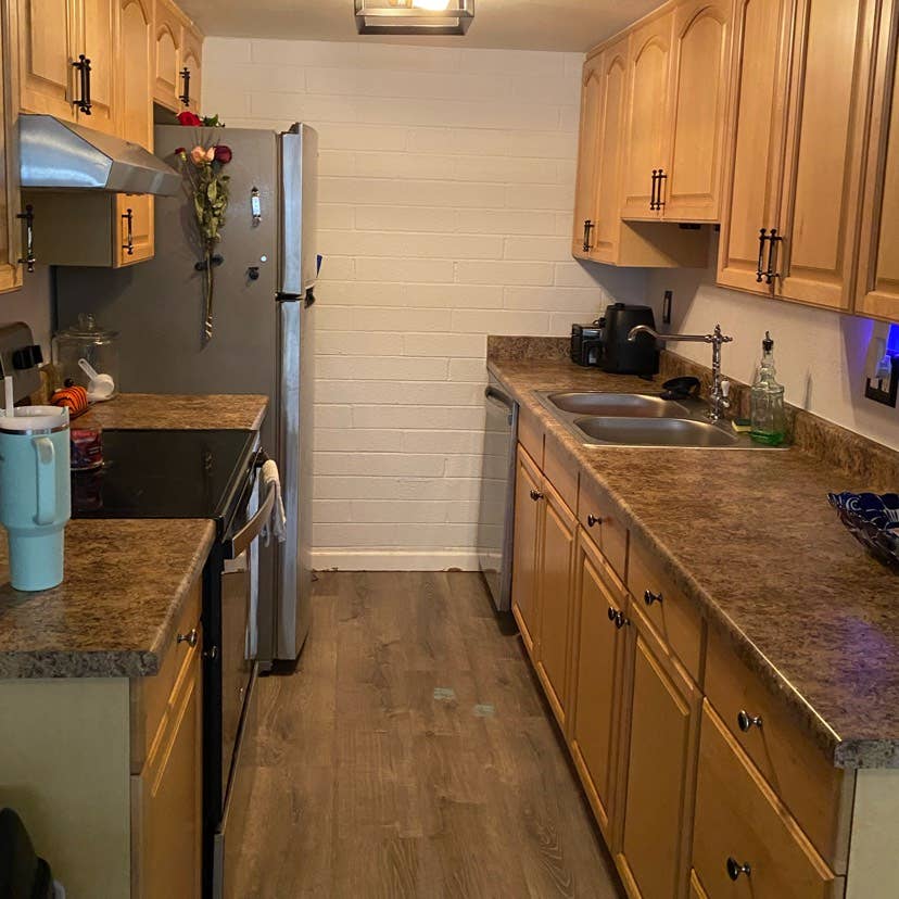 Room for rent in South Scottsdale