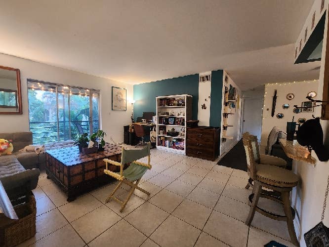 Condo in Boca w/ Private Bathroom