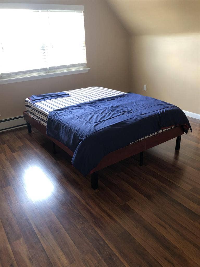 Large Furnished Beautiful Room